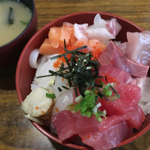 海鮮丼