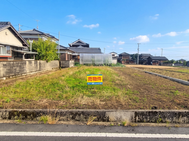 伊予市上吾川甲1142-1、1142-2