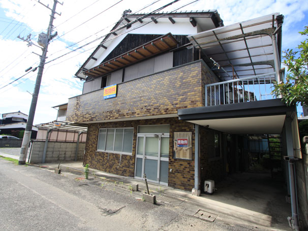 伊予郡松前町北黒田539-6