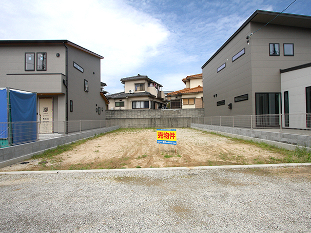 伊予市米湊1203－2、1203－6