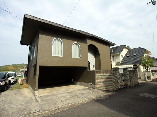 松山市溝辺町甲7-13