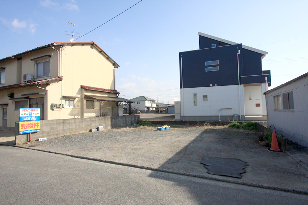 伊予市下吾川1317-12