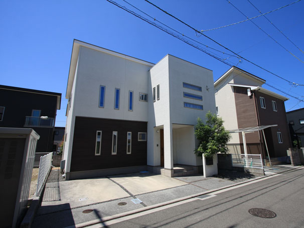 伊予市下吾川1814-17