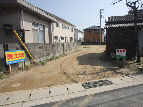 伊予市下吾川183-11