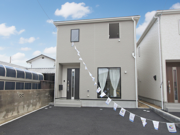 伊予市下吾川232-176 (1号棟)