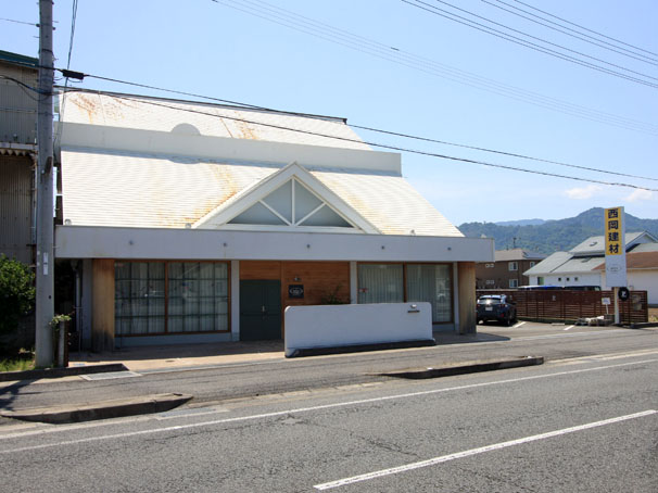 下吾川 貸倉庫・店舗・事務所(国道56号線沿い)