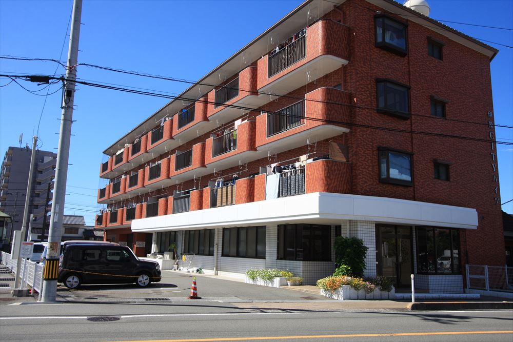 伊予シティハイツ 外観